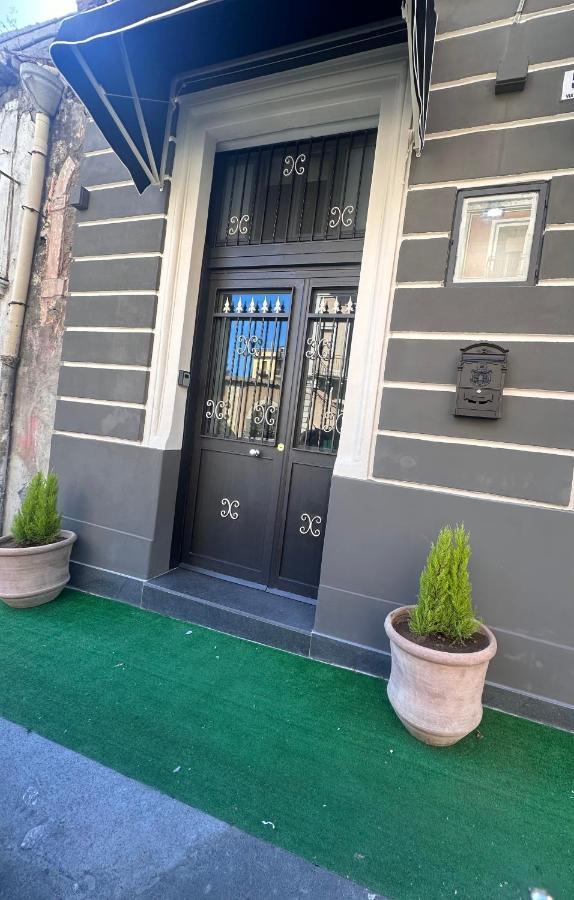 Plebiscito Apartment Catania