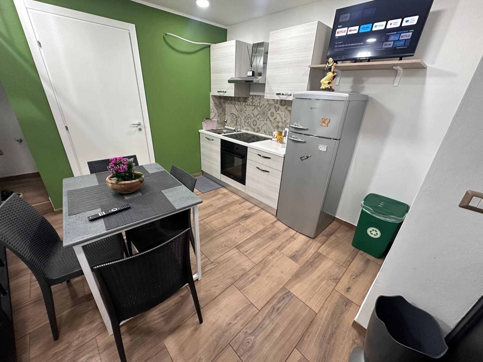 Plebiscito Apartment *